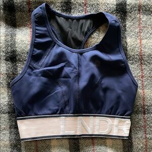 LNDR Marvel Sports Bra size small LNDR sports bra navy